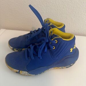 Boys Under Armour Curry’s Golden State Warriors Size 4Y